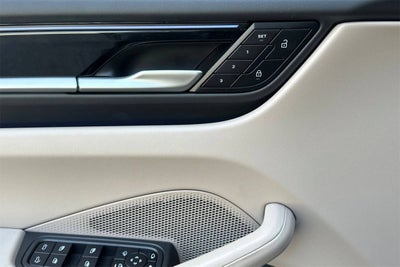 2025 Porsche Macan Electric