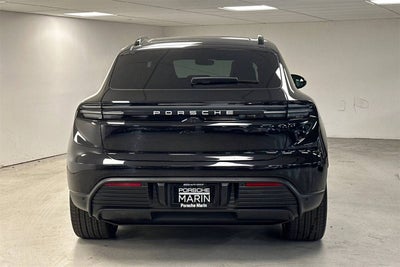 2025 Porsche Macan Electric