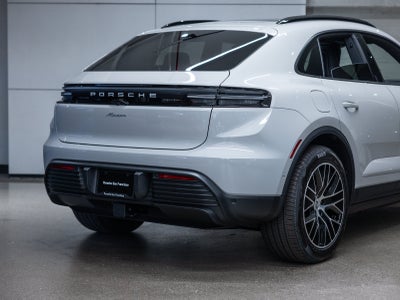 2026 Porsche Macan Macan Electric