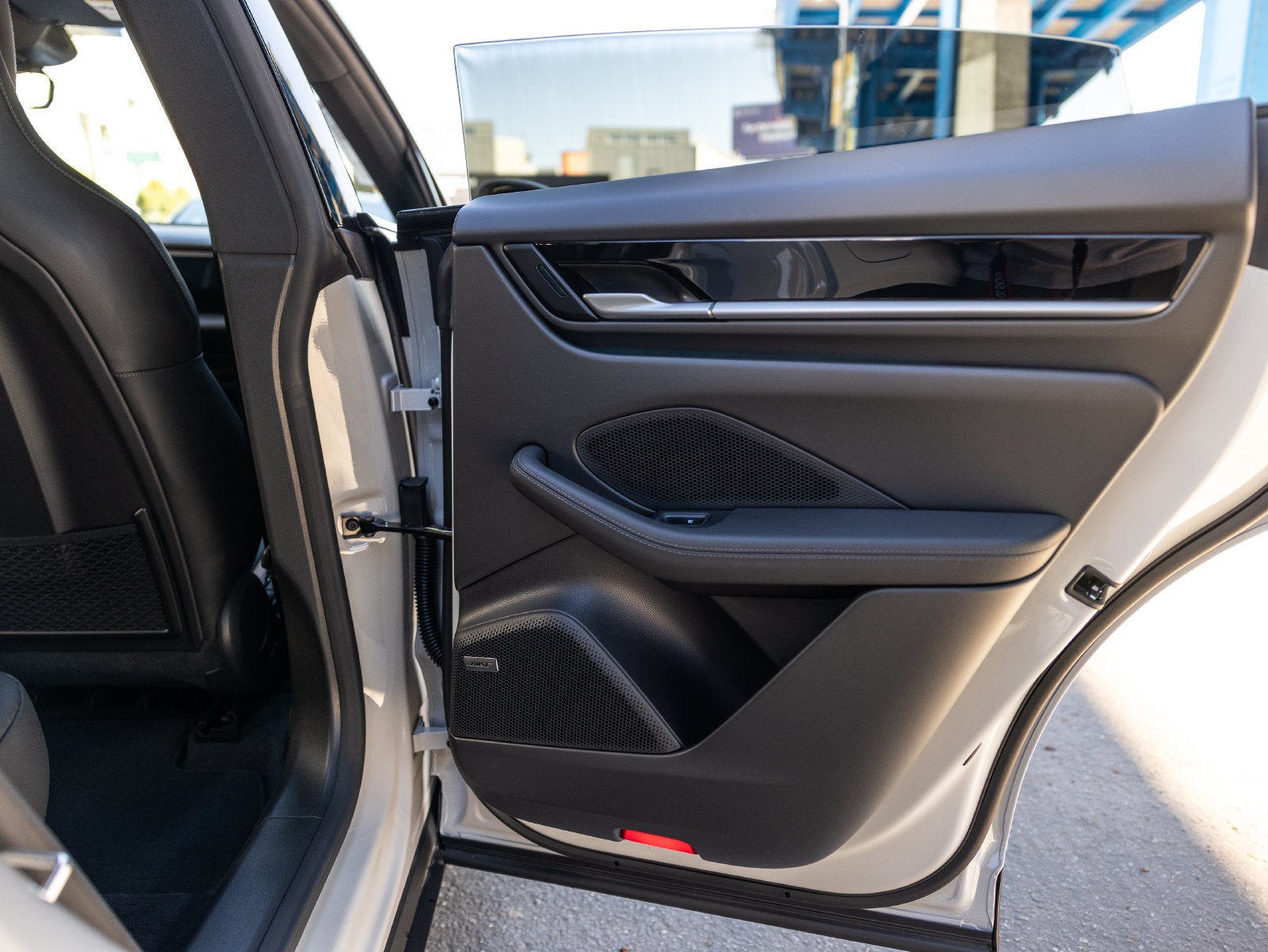 2026 Porsche Macan Macan Electric