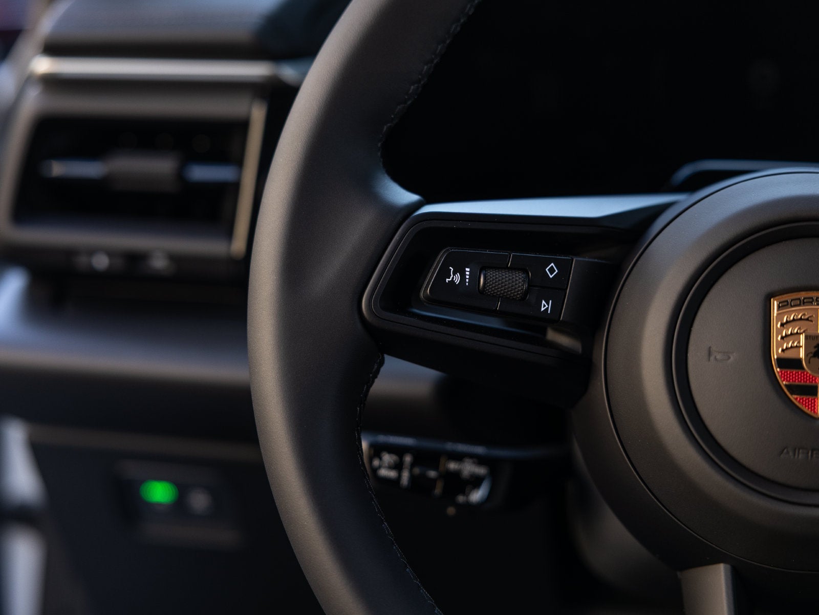 2026 Porsche Macan Macan Electric