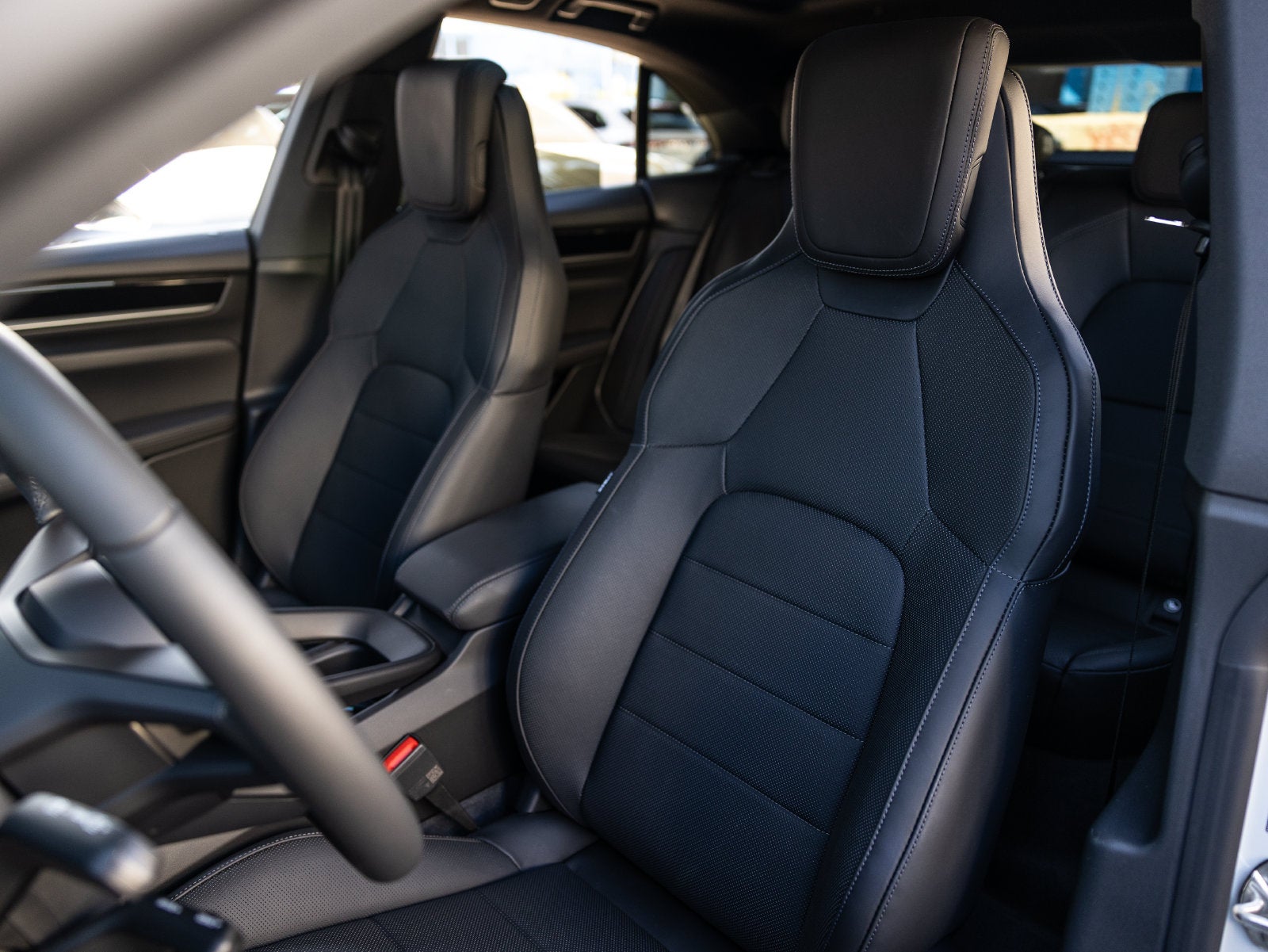 2026 Porsche Macan Macan Electric