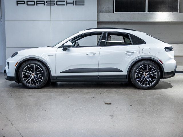 2025 Porsche Macan Macan Electric