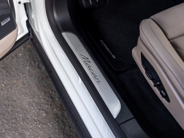 2025 Porsche Macan Macan Electric