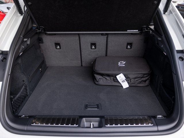 2025 Porsche Macan Macan Electric