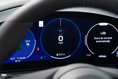 2025 Porsche Macan Macan Electric