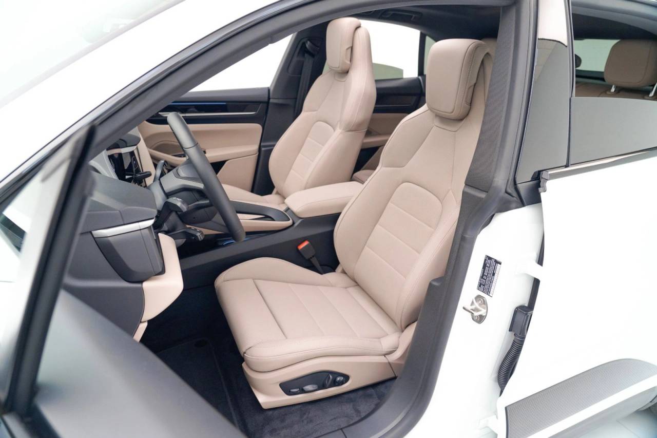 2025 Porsche Macan Macan Electric