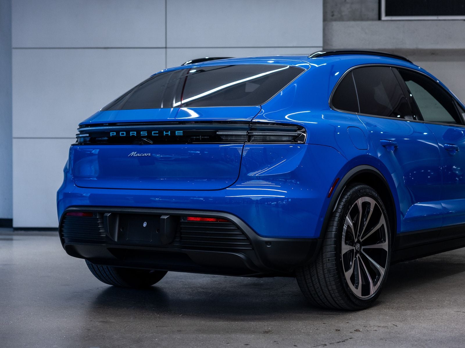 2026 Porsche Macan Macan Electric