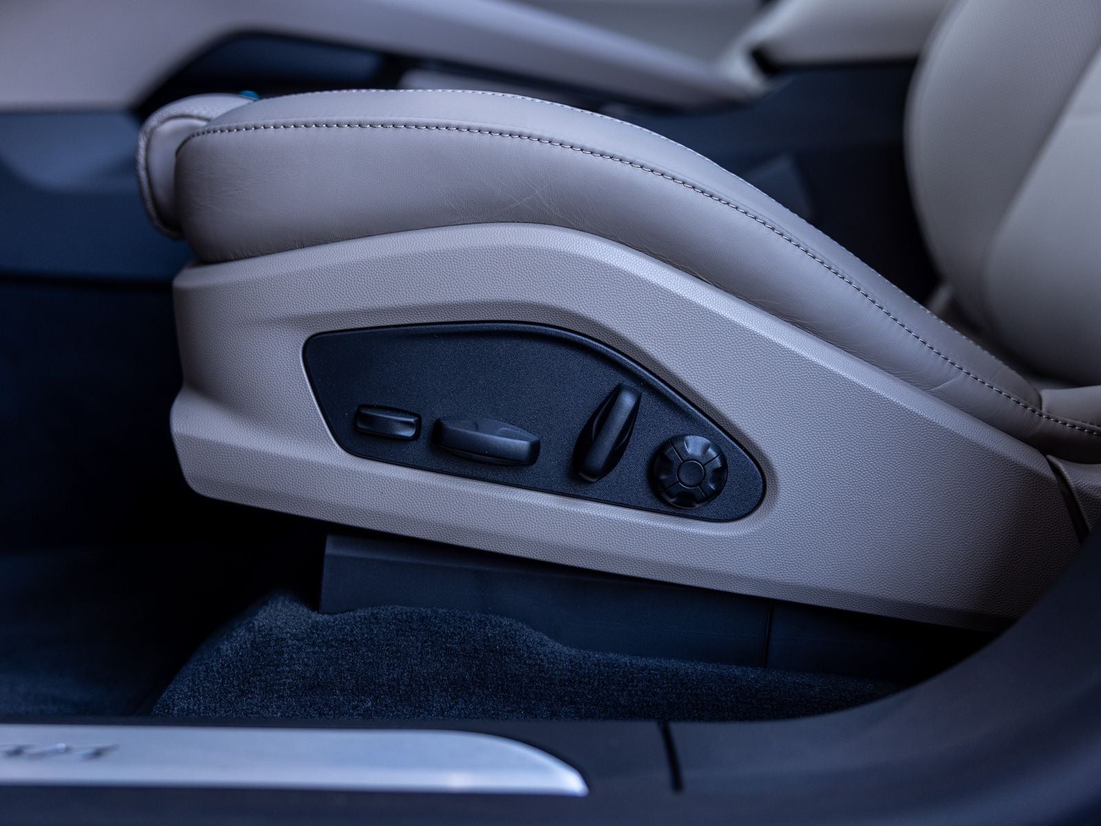 2026 Porsche Macan Electric