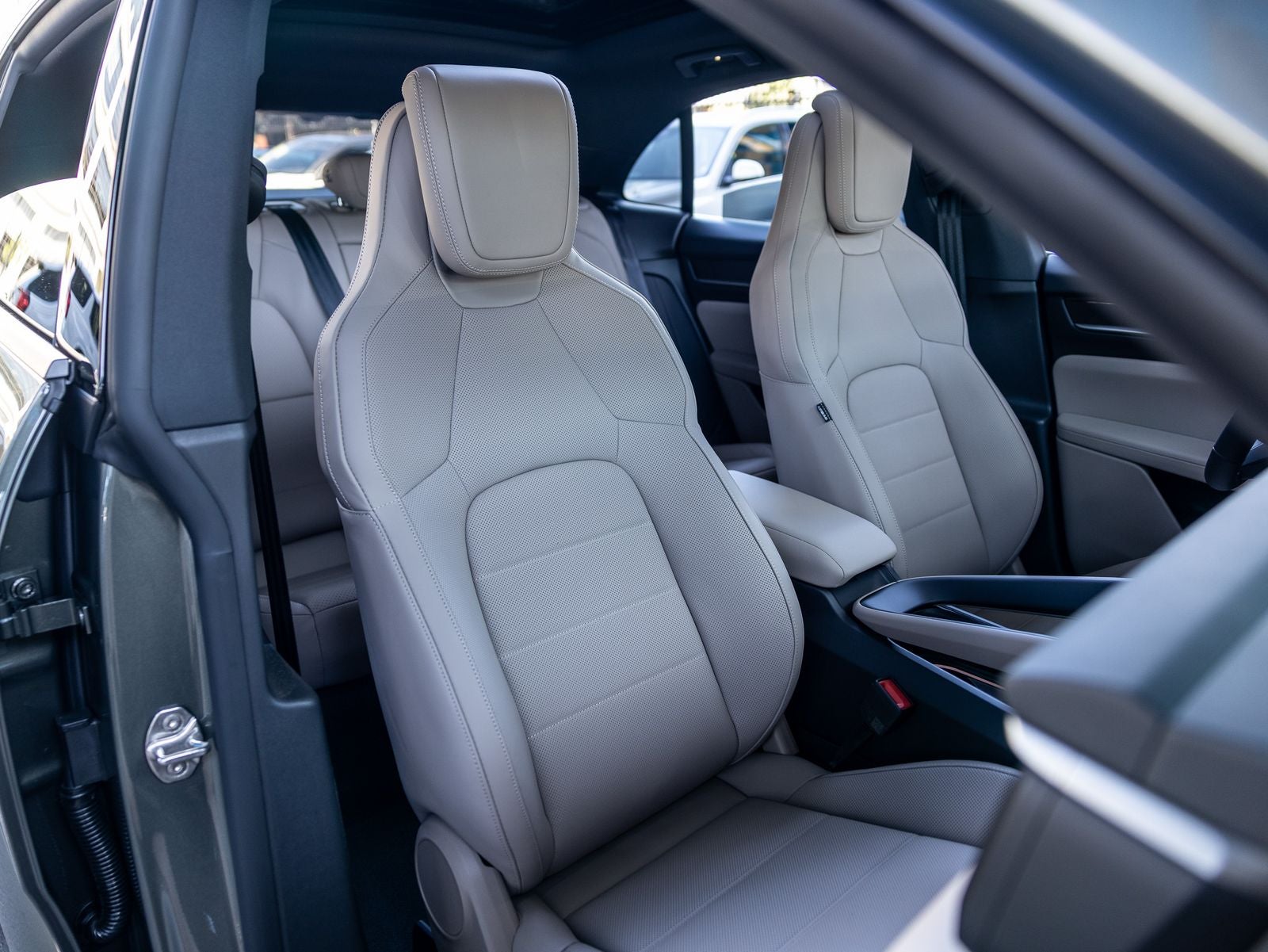 2026 Porsche Macan Electric