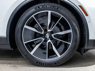 2025 Porsche Macan Macan Electric