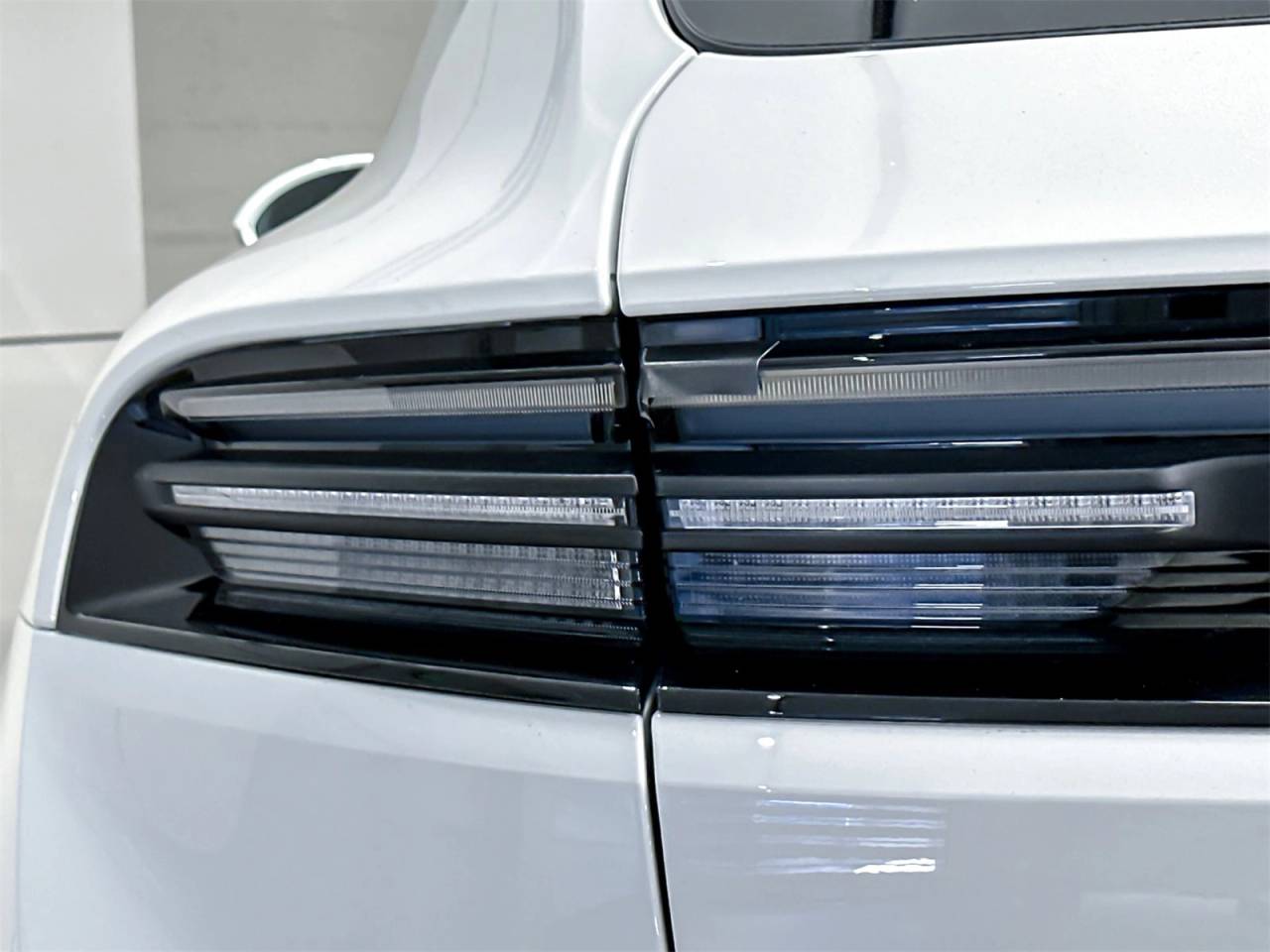 2025 Porsche Macan Macan Electric