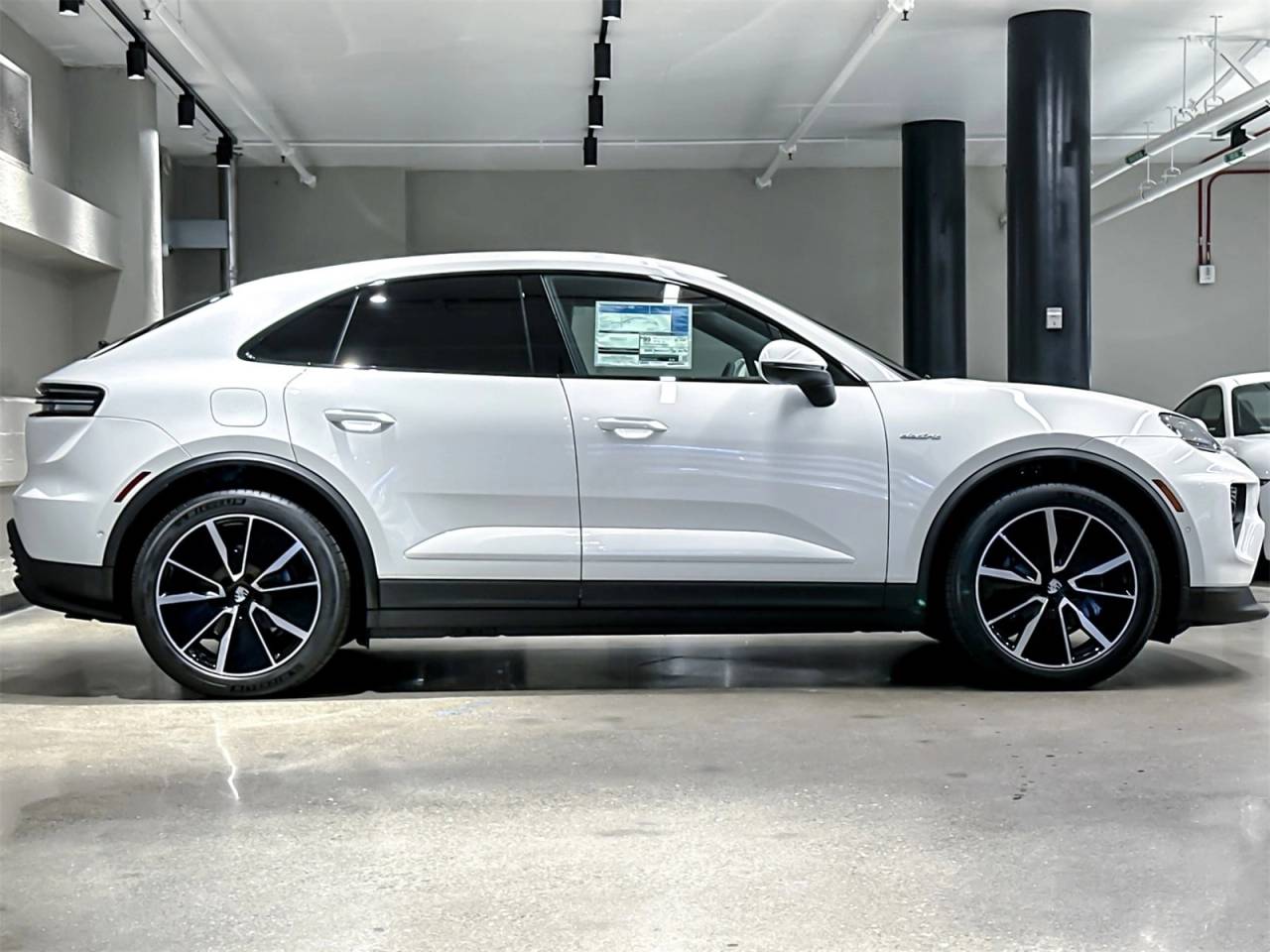 2025 Porsche Macan Macan Electric