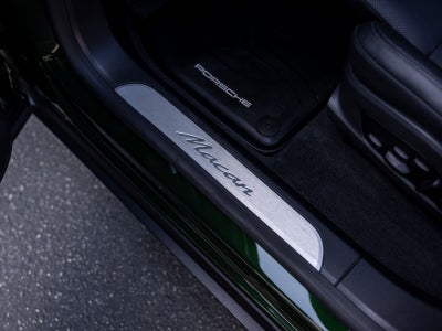 2025 Porsche Macan Electric