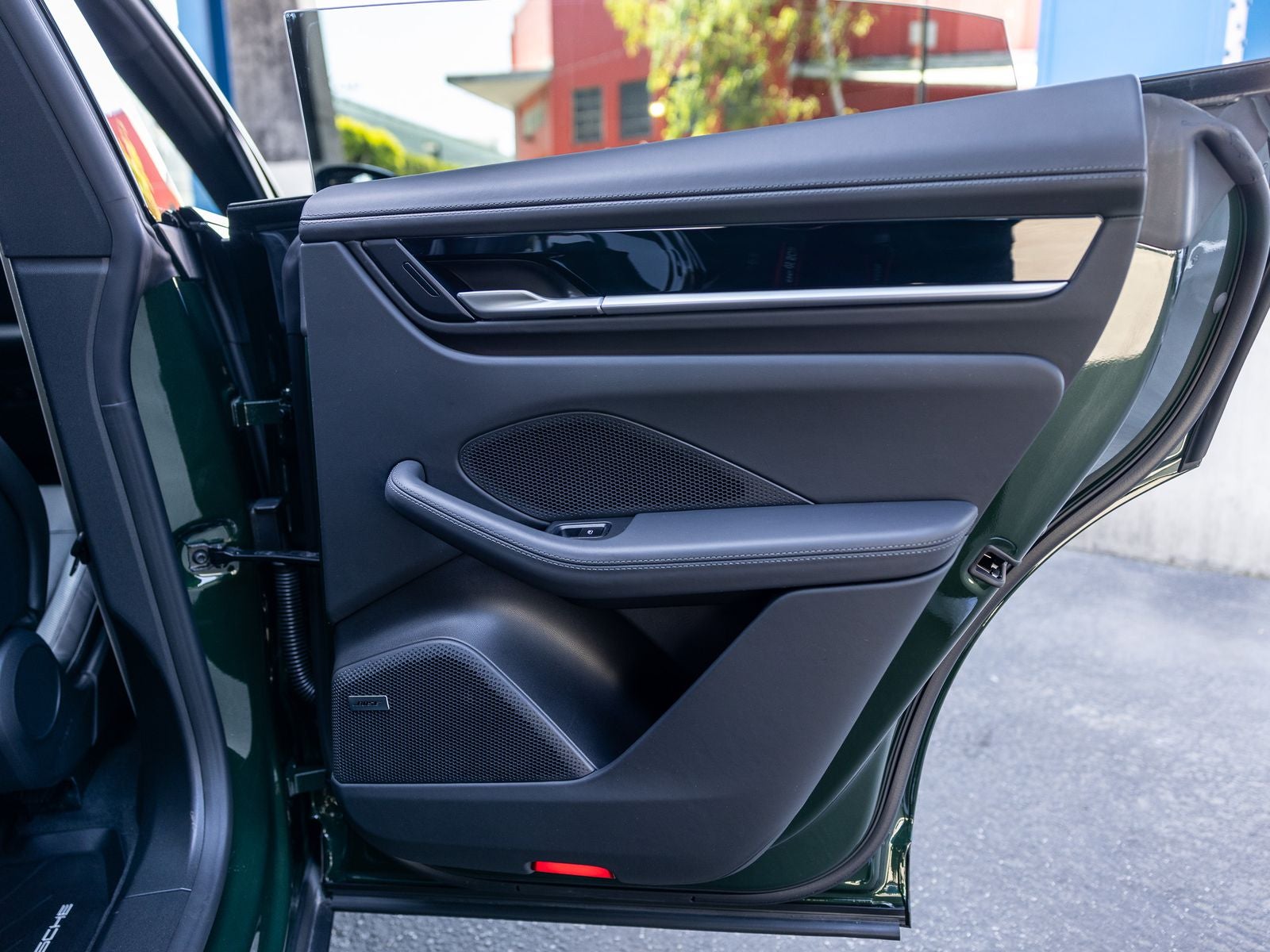 2025 Porsche Macan Electric