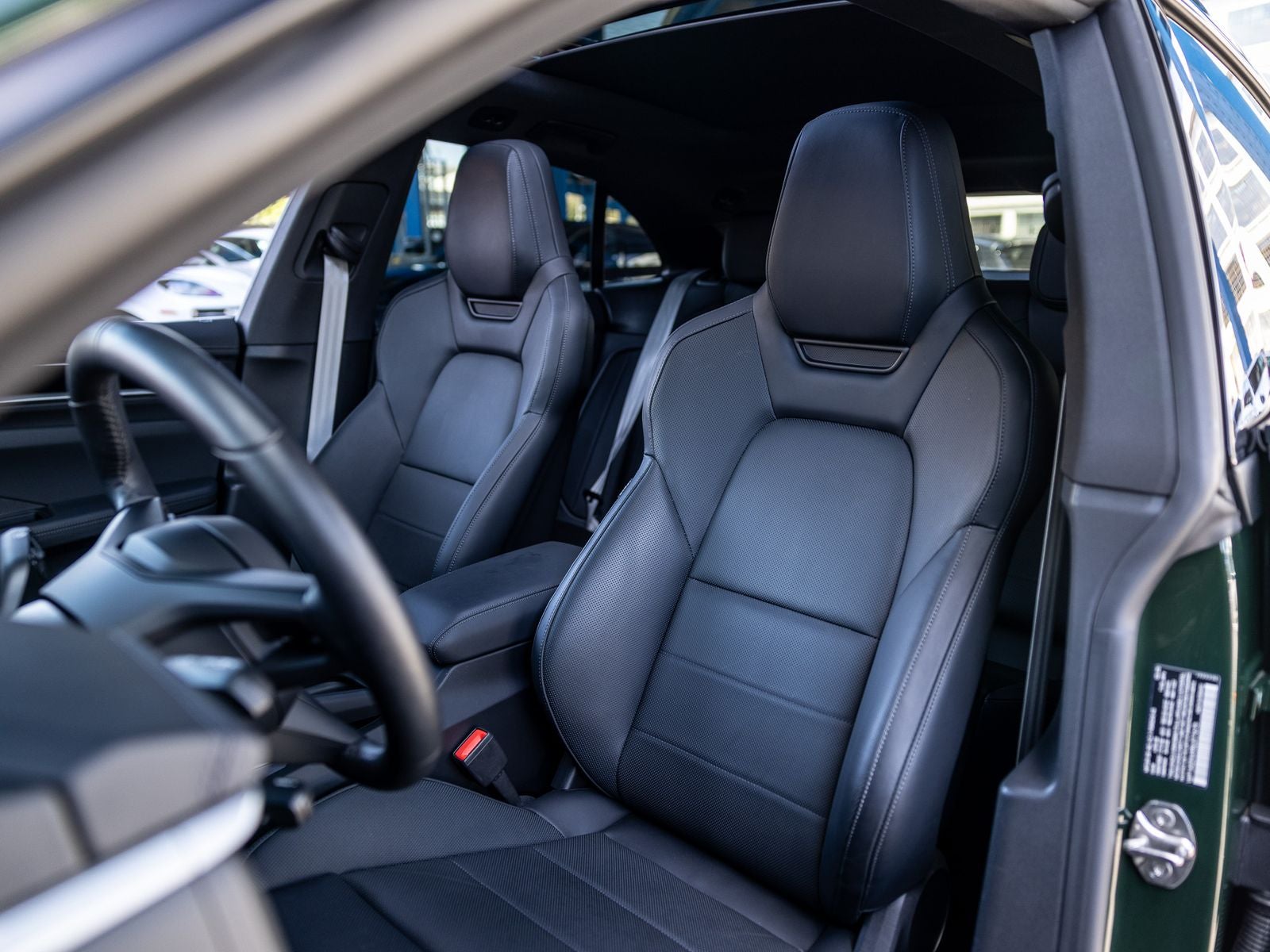 2025 Porsche Macan Electric