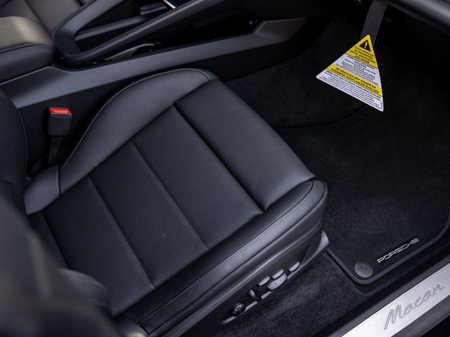 2025 Porsche Macan Macan Electric