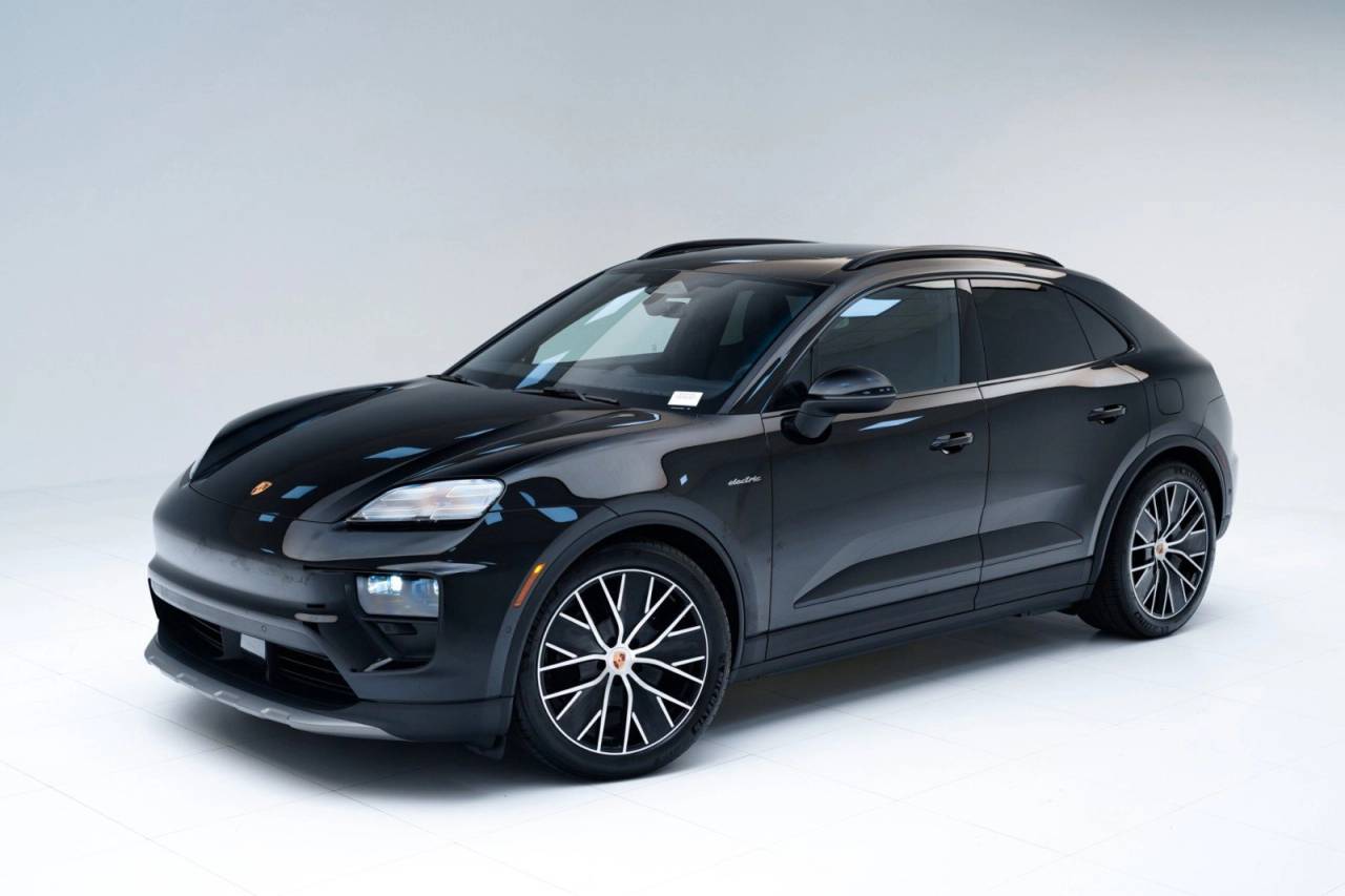2025 Porsche Macan Macan Electric
