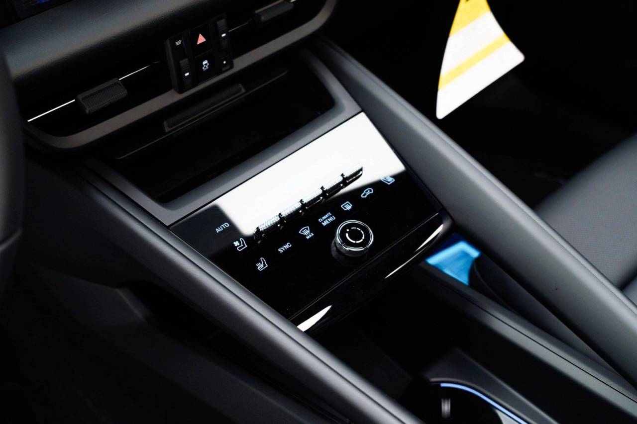 2025 Porsche Macan Macan Electric