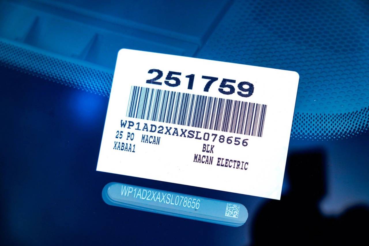 2025 Porsche Macan Macan Electric