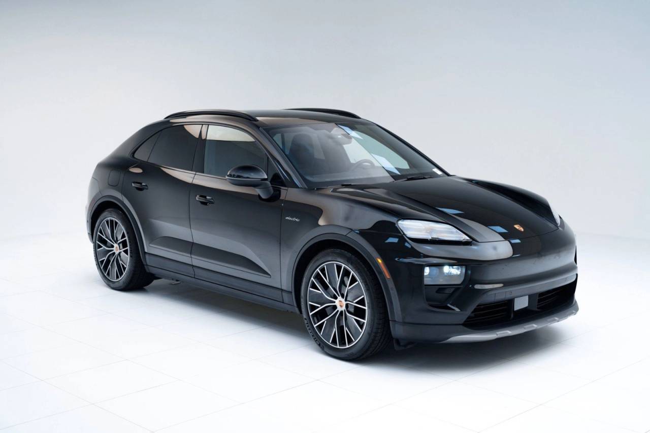 2025 Porsche Macan Macan Electric