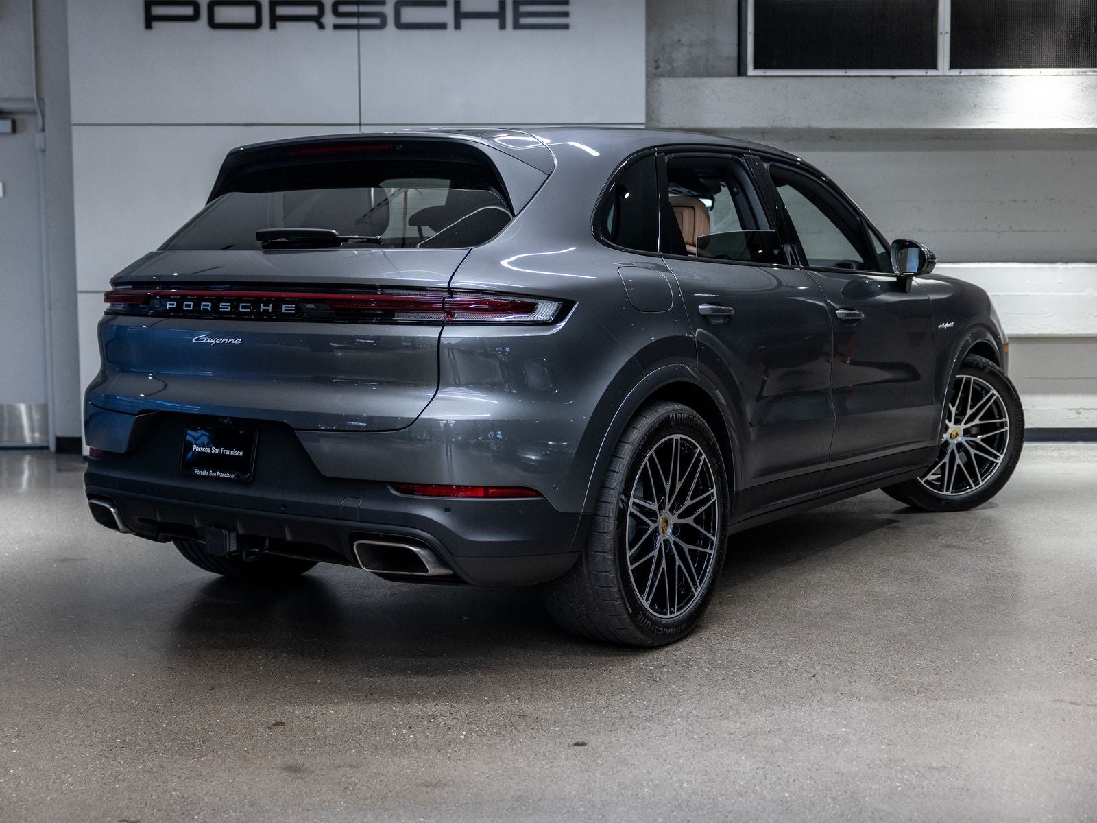 2024 Porsche Cayenne Cayenne E-Hybrid