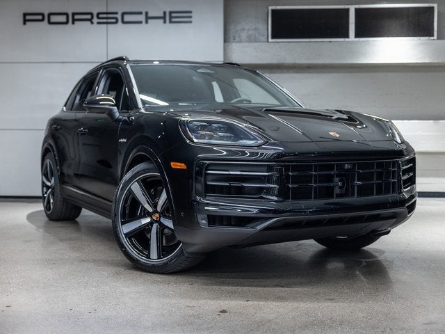 2026 Porsche Cayenne E-Hybrid Base