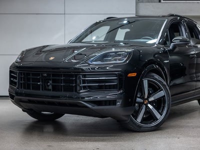 2026 Porsche Cayenne E-Hybrid Base