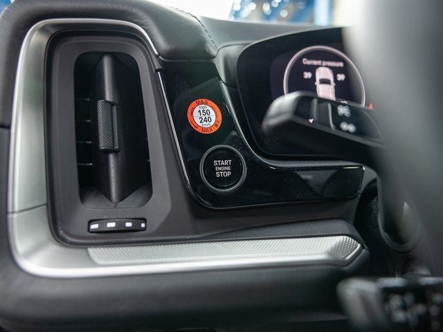 2026 Porsche Cayenne E-Hybrid Base