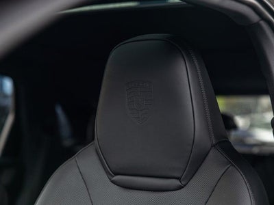 2026 Porsche Cayenne E-Hybrid Base