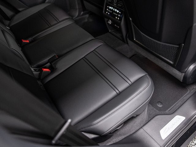 2026 Porsche Cayenne E-Hybrid Base