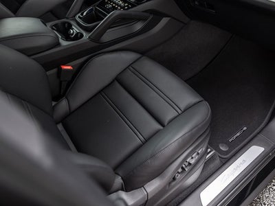 2026 Porsche Cayenne E-Hybrid Base