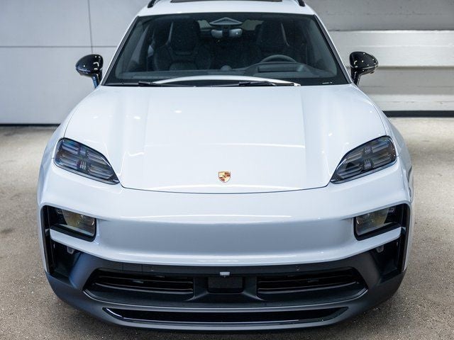 2026 Porsche Macan Macan GTS Electric