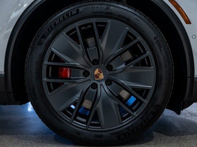 2026 Porsche Macan Macan GTS Electric