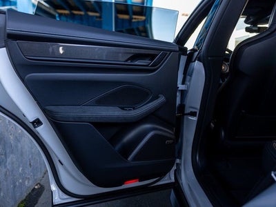 2026 Porsche Macan Macan GTS Electric