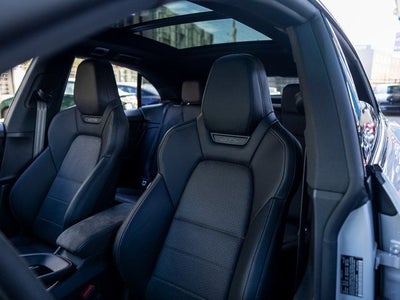 2026 Porsche Macan Macan GTS Electric