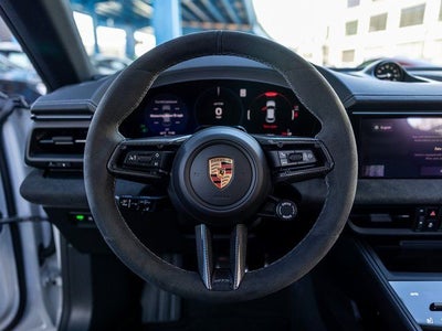 2026 Porsche Macan Macan GTS Electric