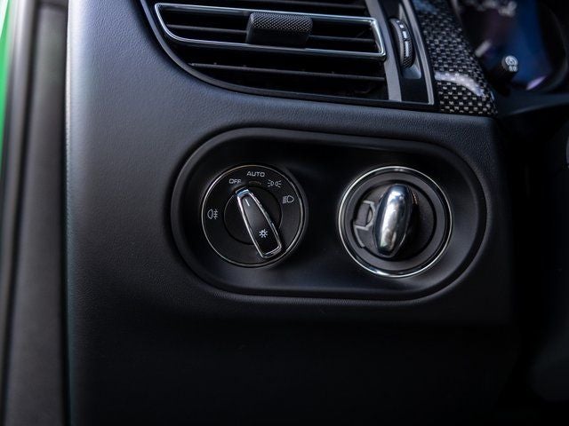 2026 Porsche Macan Macan GTS