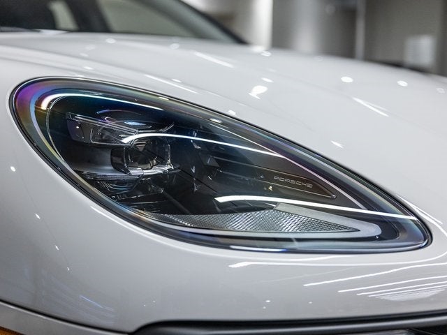 2026 Porsche Macan Macan GTS