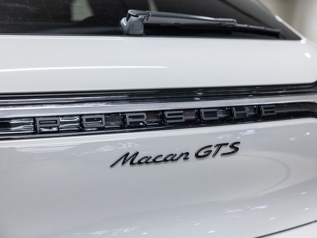 2026 Porsche Macan Macan GTS