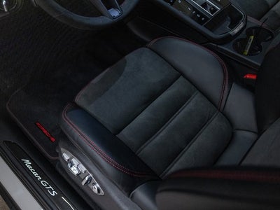 2026 Porsche Macan Macan GTS