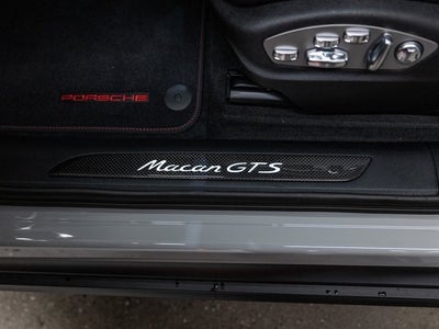2026 Porsche Macan Macan GTS