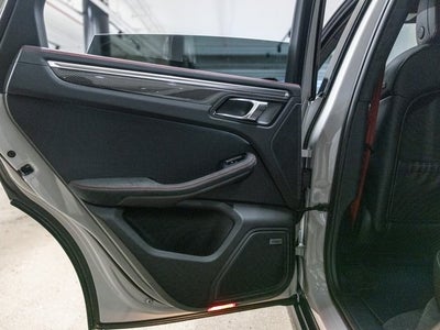 2026 Porsche Macan Macan GTS