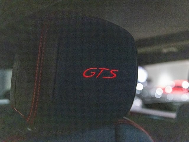 2026 Porsche Macan Macan GTS