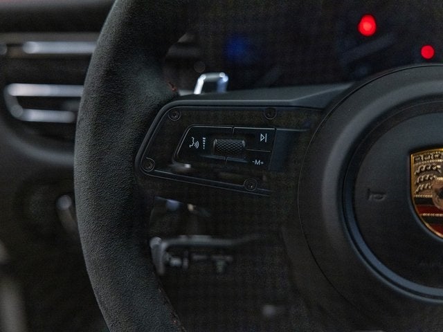 2026 Porsche Macan Macan GTS