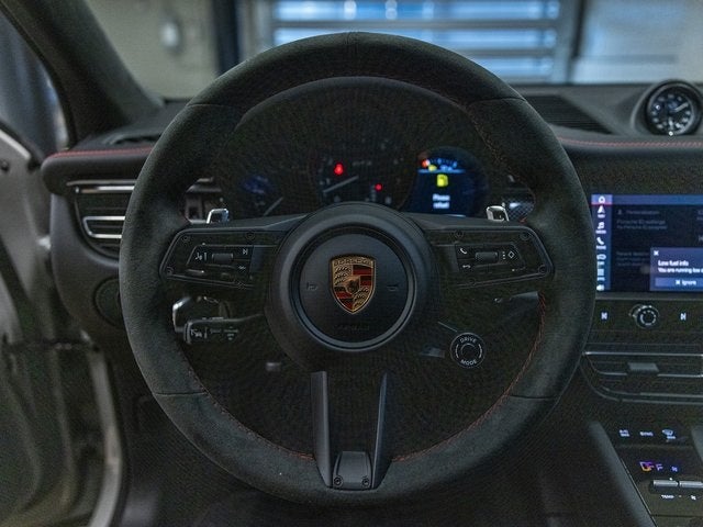 2026 Porsche Macan Macan GTS