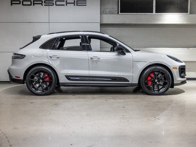 2026 Porsche Macan Macan GTS