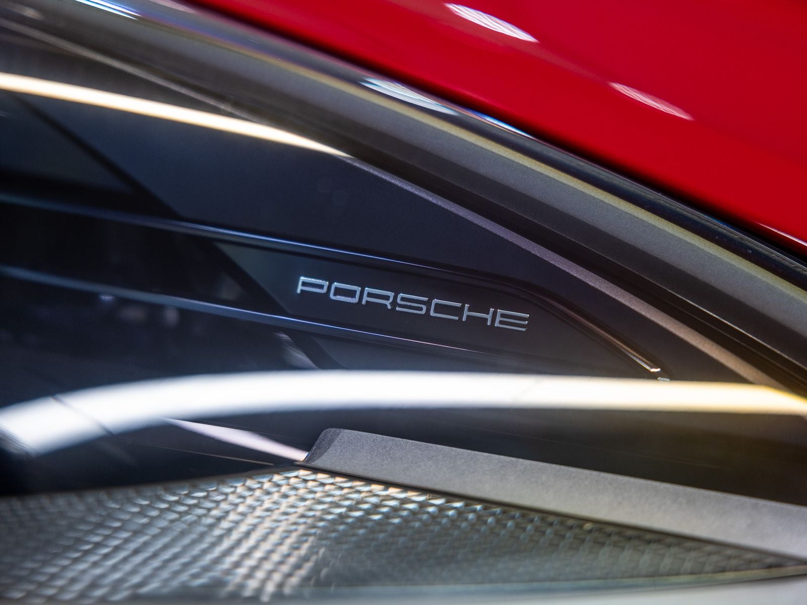 2024 Porsche Macan GTS