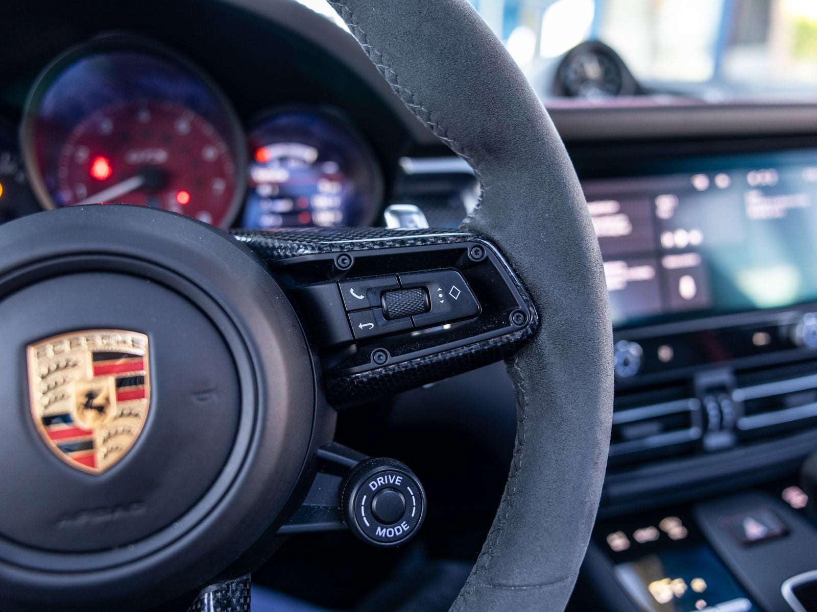2024 Porsche Macan GTS