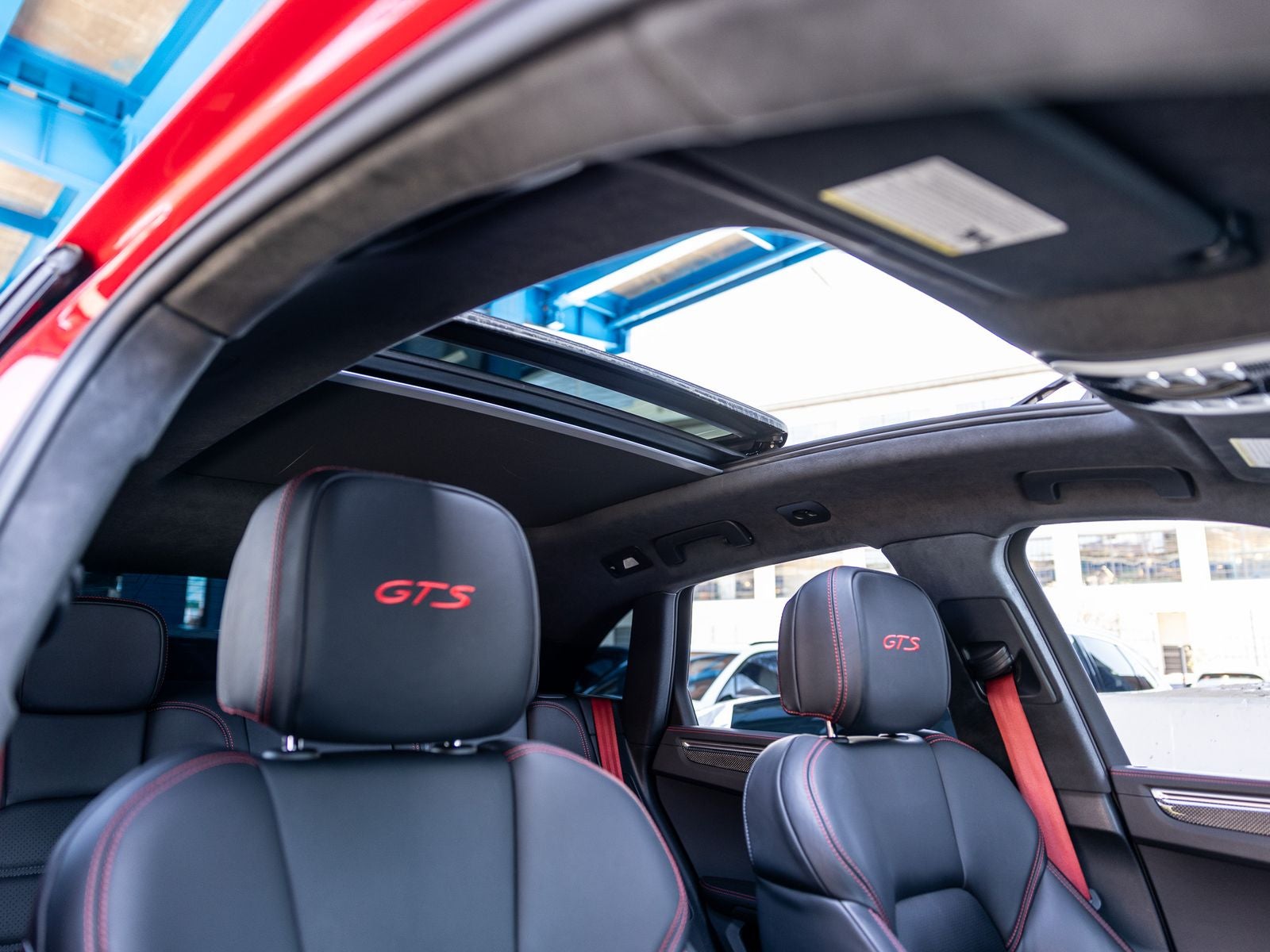 2024 Porsche Macan GTS